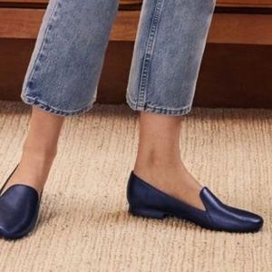 naturalizer navy flats